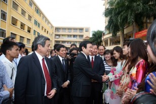 Chủ tịch nước Trương Tấn Sang tại Lễ khai giảng - USSH