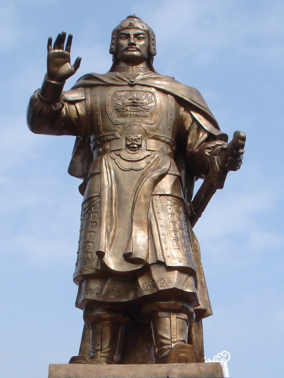 So sánh hình tượng người anh hùng trong Lục Vân Tiên và Hoàng Lê nhất thống chí- CungHocVui