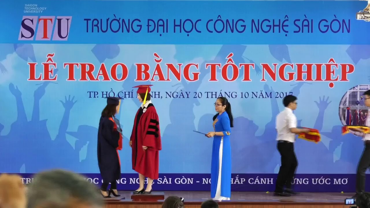 Lễ trao bằng tốt nghiệp 