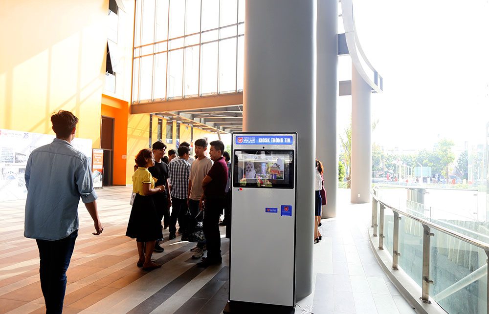 Kiosk thông minh - công cụ giúp sinh viên tra cứu thông tin bằng thẻ sinh viên