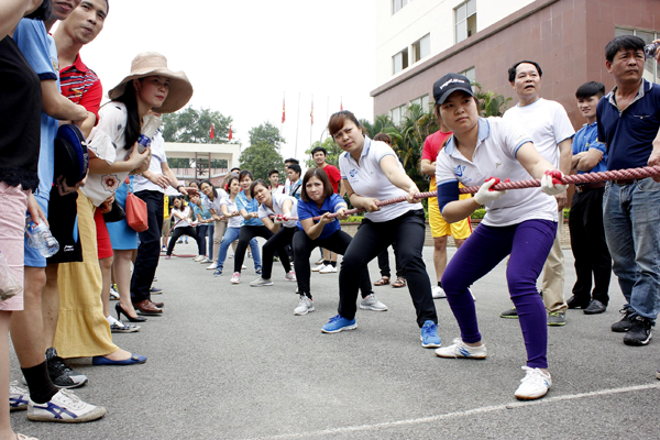 Hội thao chào mừng ngày thành lập đoàn thanh niên Cộng sản Hồ Chí Minh